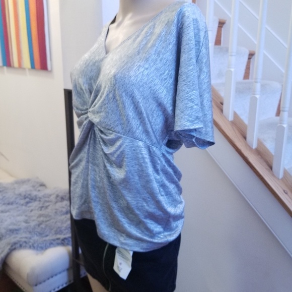 Bar III Twist Front Short Sleeve T-Shirt Silver L - Picture 2 of 4